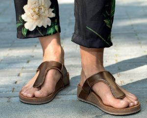 fits-slippers-en-sandalen-podotherapie-reggestreek Fits slippers en sandalen